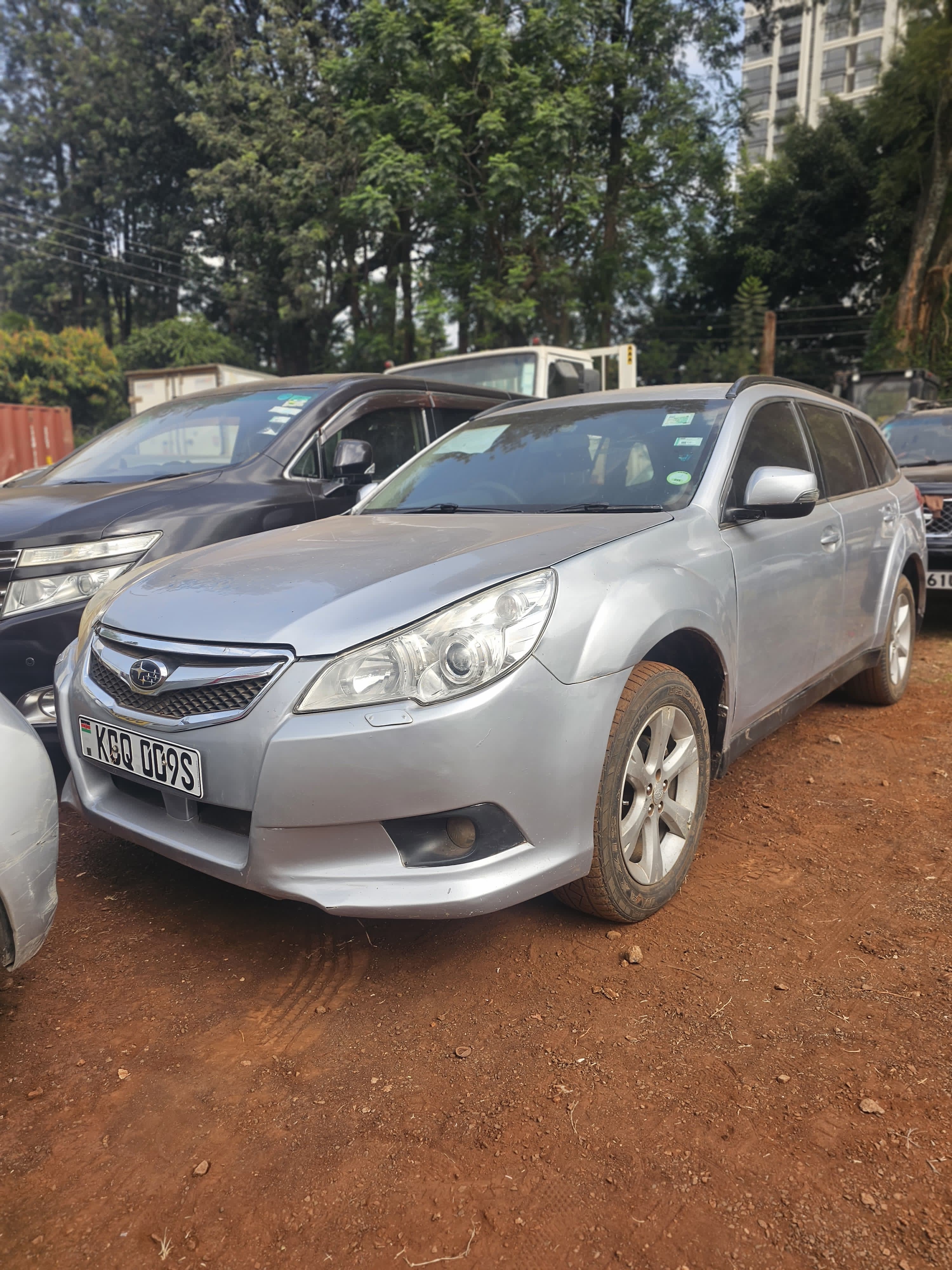 2011 SUBARU OUTBACK