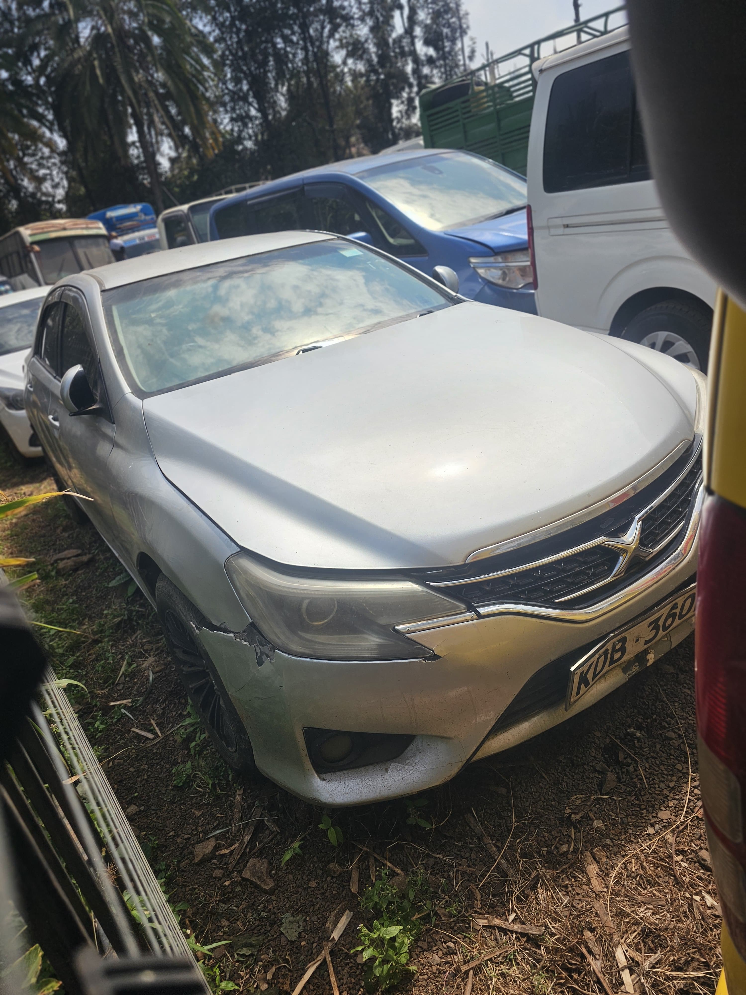 2013 TOYOTA MARK X