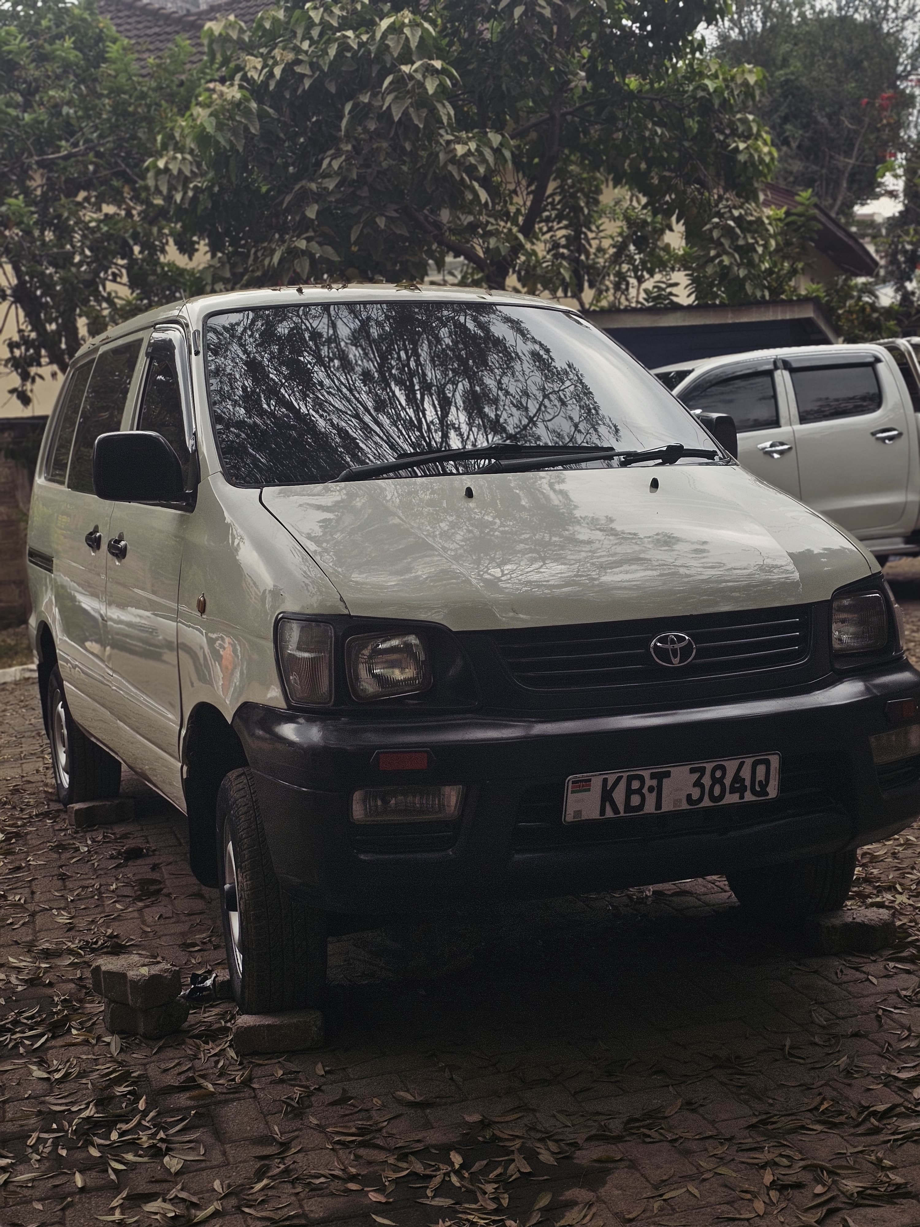TOYOTA TOWNACE