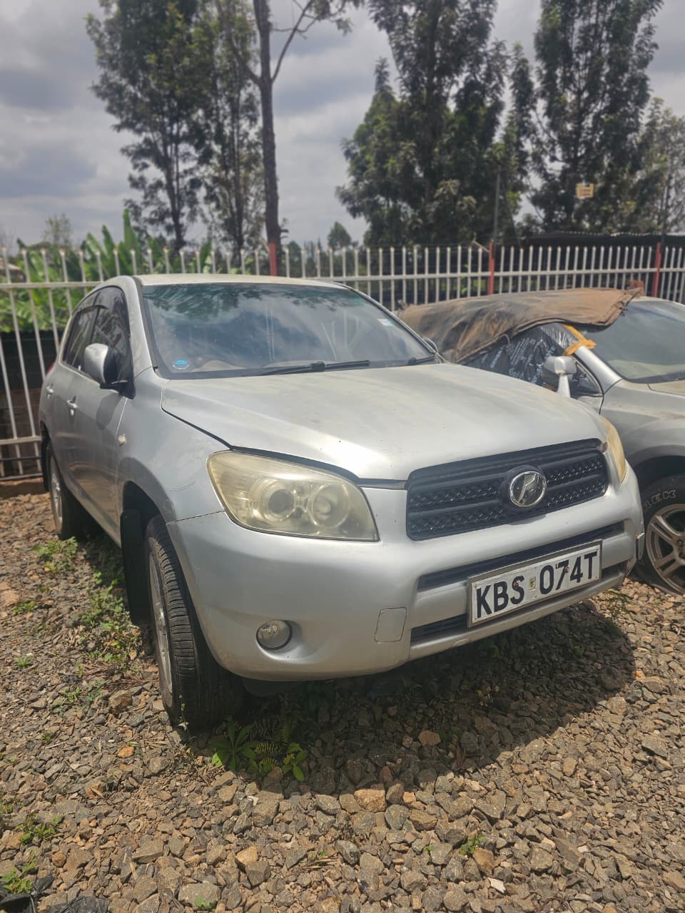 TOYOTA RAV-4